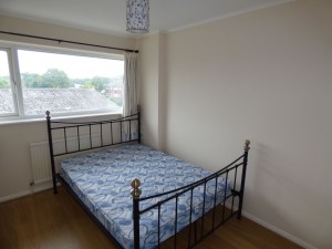 Bedroom 6 - 1 Dollis Drive - Student homes Farnham for UCA Students