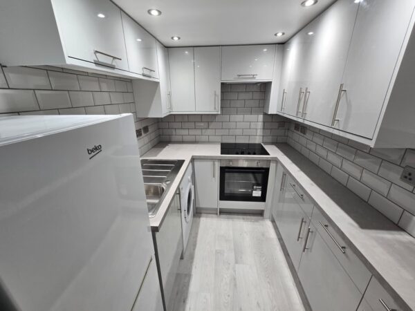 Rent student accomodation in Farnham, houses for UCA Students